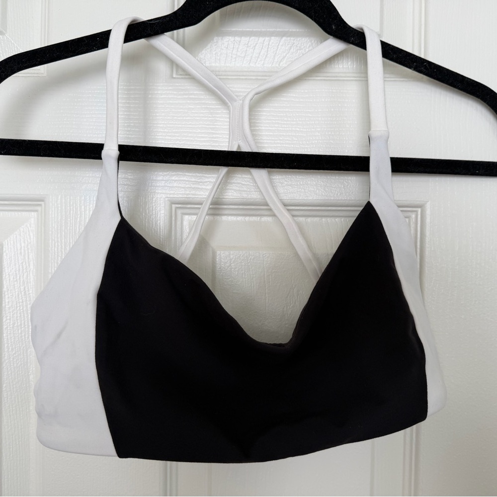 BuffBunny Aurora Sports Bra - Onyx Black and White
